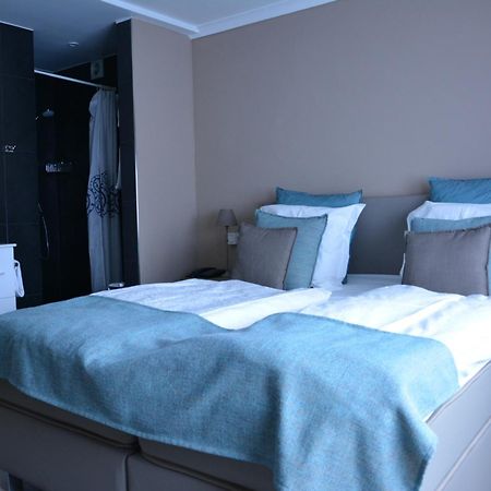 Hotel De Kalvaar Нинове Екстериор снимка