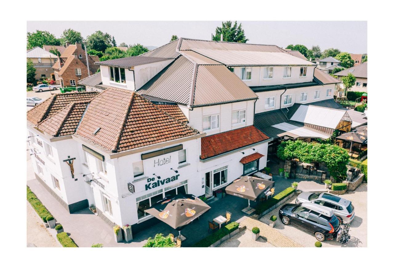 Hotel De Kalvaar Нинове Екстериор снимка