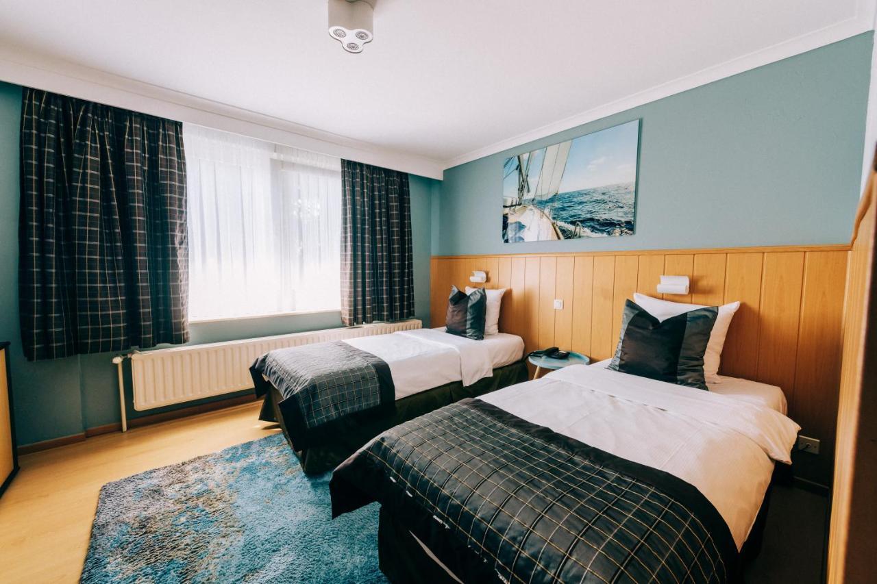 Hotel De Kalvaar Нинове Екстериор снимка