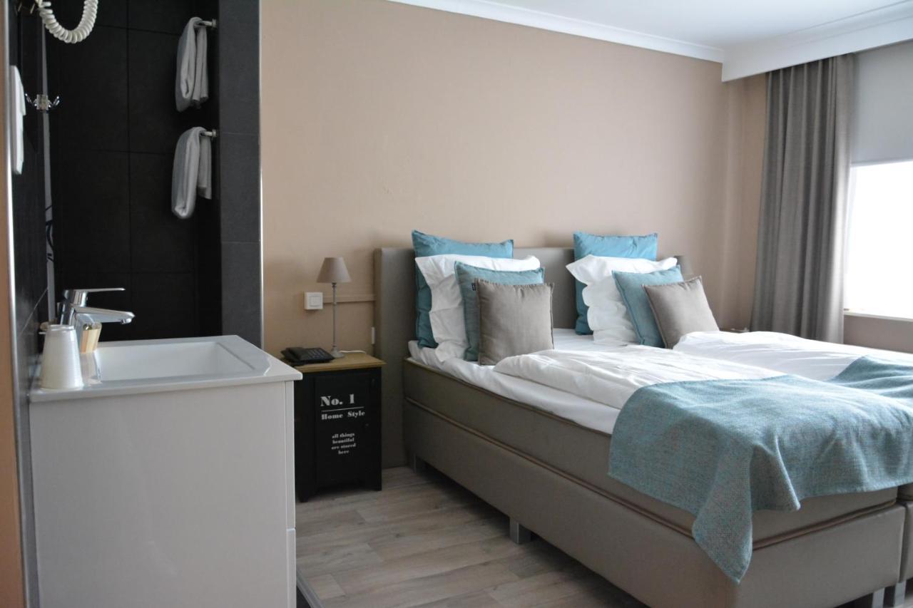 Hotel De Kalvaar Нинове Екстериор снимка